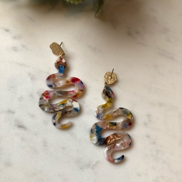 The Ginger - Colorful Acrylic Snake Earrings - Picture 3 of 5